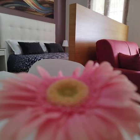 شقة Casa Nicole كاستلبونو المظهر الخارجي الصورة