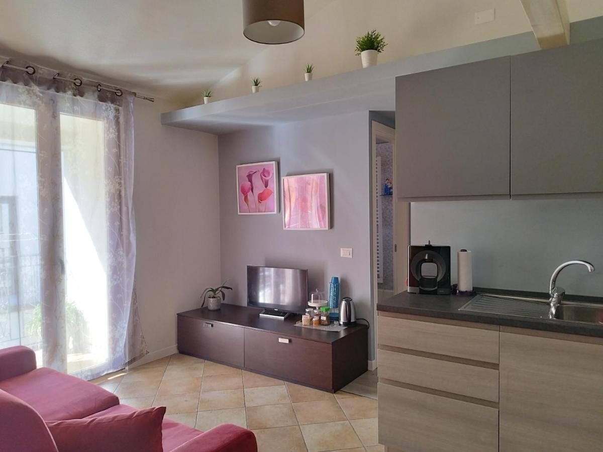 شقة Casa Nicole كاستلبونو المظهر الخارجي الصورة