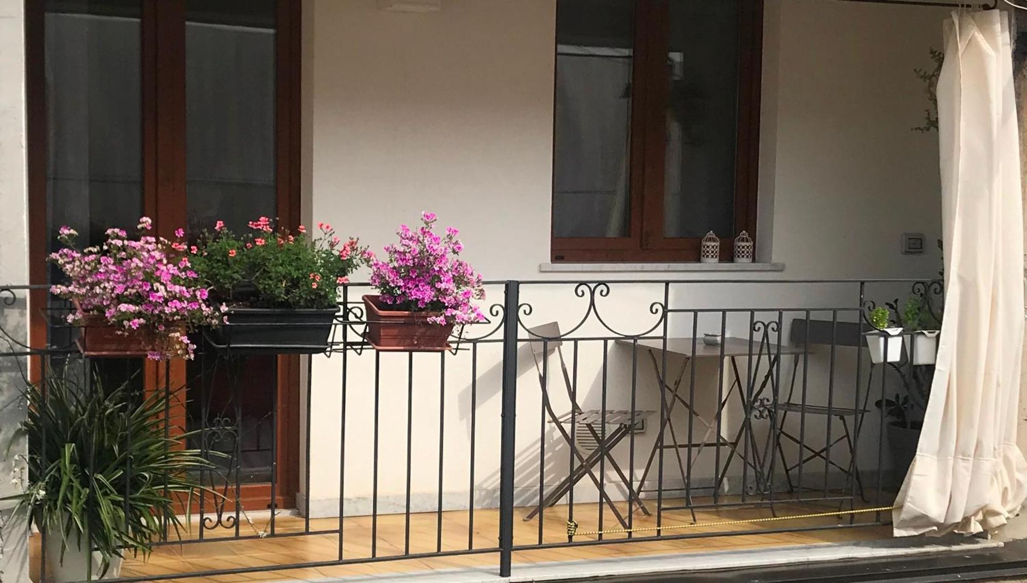 شقة Casa Nicole كاستلبونو المظهر الخارجي الصورة